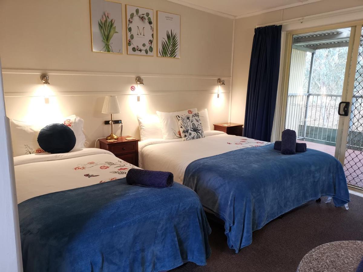 Donald Riverside Motel ภายนอก รูปภาพ