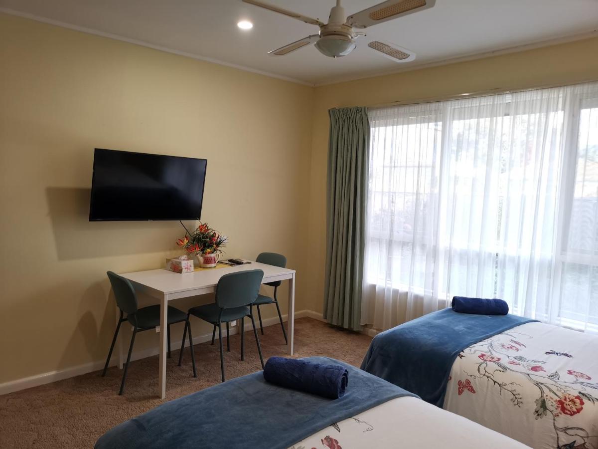Donald Riverside Motel ภายนอก รูปภาพ