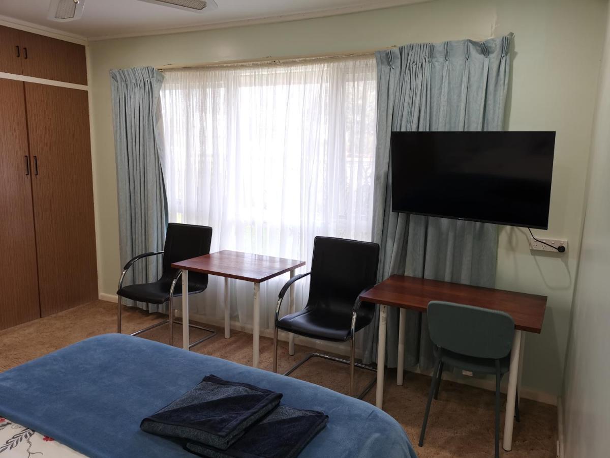 Donald Riverside Motel ภายนอก รูปภาพ